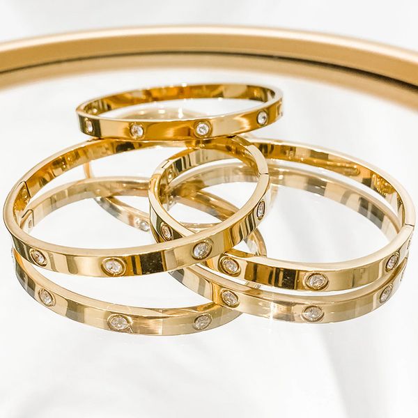 Bangle prata prata designer pulseira moda luxo jóias pulseira 18k rosa ouro e prata titânio aço diamante pulseira homens prego pulseira mulheres