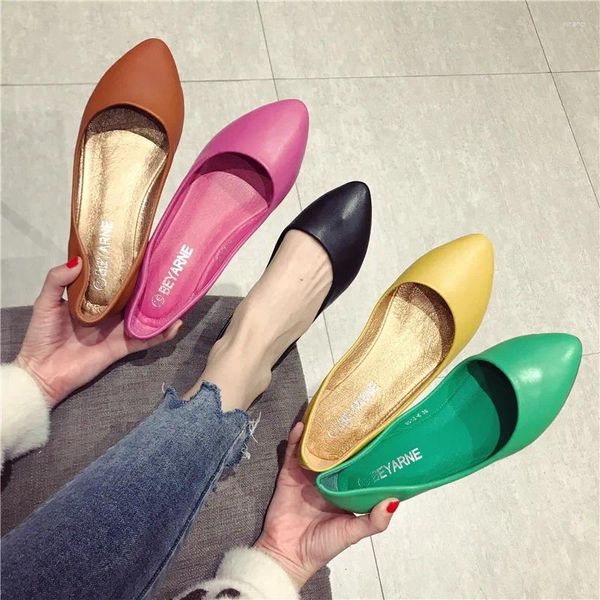 Casual Schuhe Große Größe Frauen 2024 Frühling Koreanische Klassische Schwarz Flache Büro Arbeit Abdeckung Candy Farbe frauen