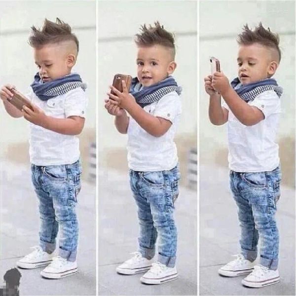 Kleidungssets Ins Jungenanzüge Kurzarm T-Shirt Jeans Hosen Schal Dreiteilige Kinderkostüme für Jungenkleidung 2 Jahre