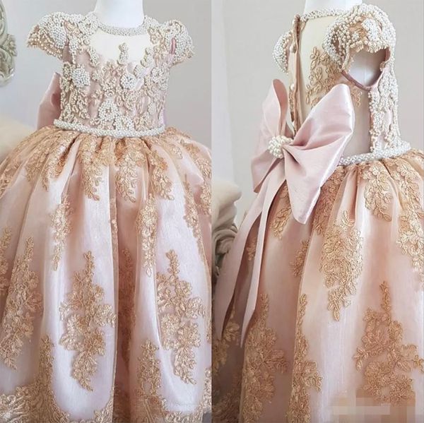 Simpatici vestiti da ragazza di fiore in oro rosa Perle di cristallo Maniche ad aletta con perline Abito da ballo Principessa Applique in pizzo Comunione Festa di compleanno