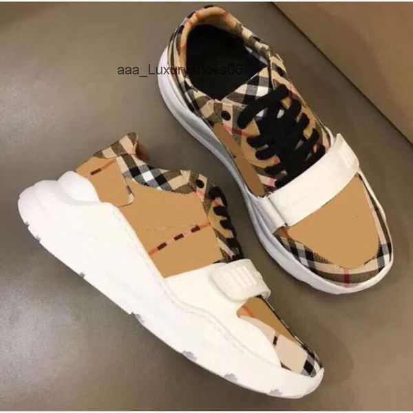 Burberry2 Burburry Burbery Burberriness Tasarımcı Spor Ayakkabı Çizgili Vintage Sneaker Erkekler Kadın Ayakkabı Platform Gündelik Sezon Gölgeleri Flats Trainers Bra Вы DTX9