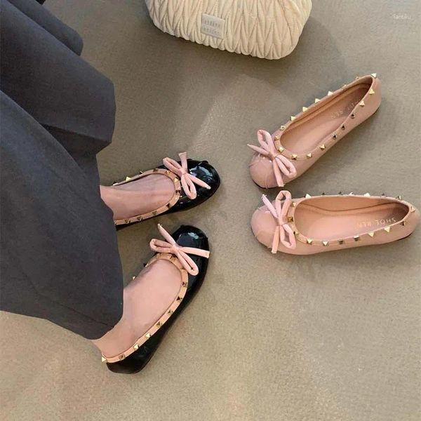 Sıradan Ayakkabı Flats Kadınlar Bowtie Perçin Pembe Bale Düz Yuvarlak Toe bayanlar Yumuşak Loafers Black Zapatos Mujer