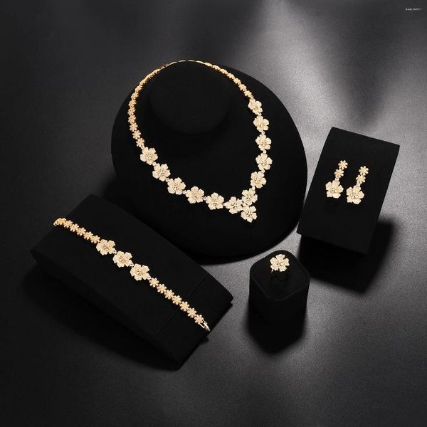 Комплект ожерелья и серег The Ly Обручальные украшения с кубическим цирконием добавляет 4 вида свадебной радости женскому празднику