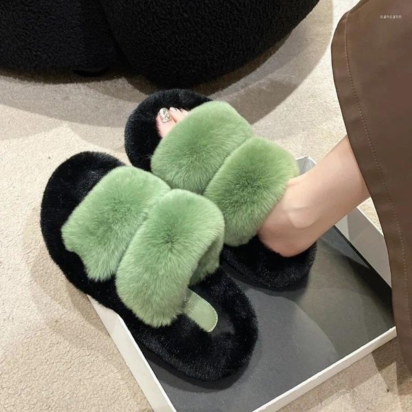 Pantofole di grandi dimensioni in peluche da donna 2024 autunno versione coreana con fondo piatto multicolore con doppie cinghie isolanti