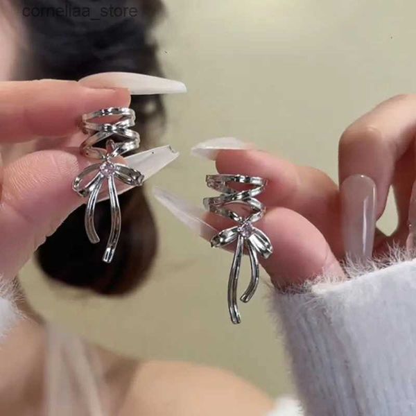 Ohr-Manschette, Ohr-Manschette, neuer, süßer, nicht perforierter Ohrring-Clip im Retro-Stil, geeignet für Damenmode, leichter Luxus, exquisite Schleife, Ohrring-Manschetten, Schmuck, Party-Geschenke, Y240326