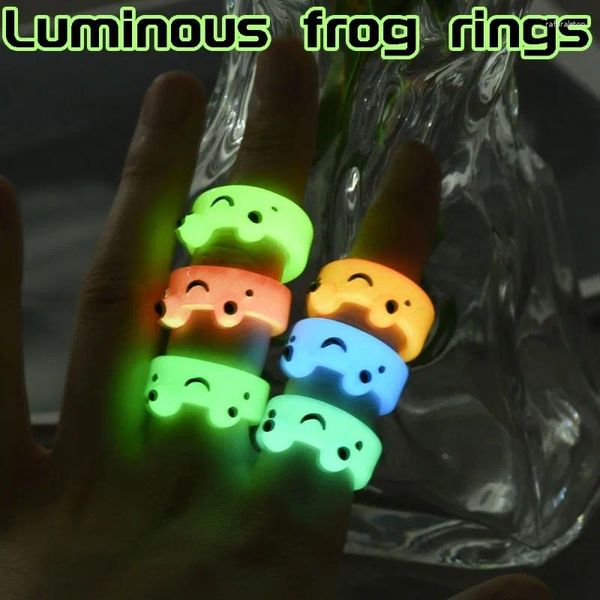 Cluster-Ringe, lustiger leuchtender Frosch-Ring, buntes Tierharz, Acryl für Frauen, Männer, Kinder, Mischungsfarbe, leuchtet im Dunkeln, Schmuck, Party-Geschenke