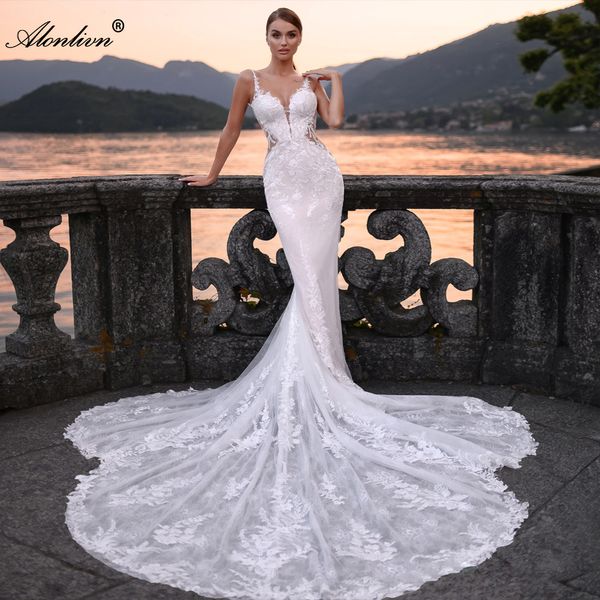 Sexy cintas de espaguete com decote em v sereia vestidos de casamento sem costas sem mangas miçangas pérolas apliques rendas trompete vestidos de noiva 2024