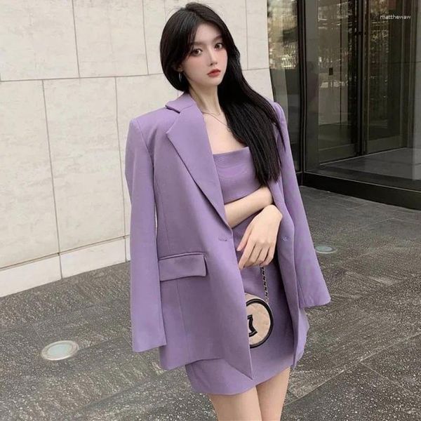 Zweiteiliges Kleid 2024 Mini-Set für Frauen Anzug mit Rock und Blazer Outfit Damen kurz 2 Sets lila Langarm Sommer Festival Korea