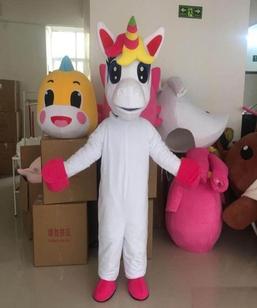 2019 Costume da mascotte unicorno adorabile cavallo volante bianco Cospaly personaggio animale dei cartoni animati adulto costume da festa di Halloween costo di carnevale4681123