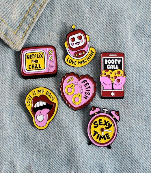 Pins broches jóias amarelo esmalte pino tv robô relógio lábios buheart crachá personalizado lapela jeans camisa saco moda presente gota entrega 7591474