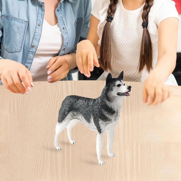 Decorazioni da giardino Statua di cane Husky Artigianato Bomboniere Giocattolo cognitivo da collezione Figura realistica Giocattoli per Pasqua Bambini Ragazze Ragazzi