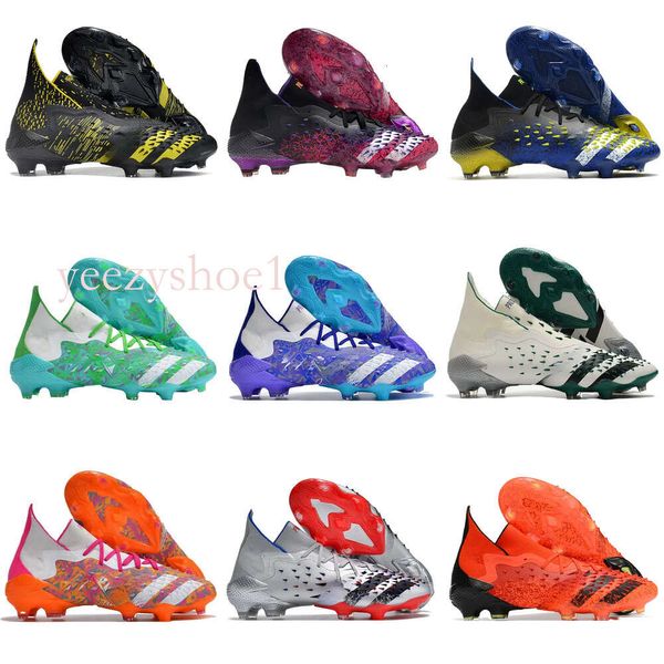 2024 Coppa del mondo Predator Freak TF FG Soccer Soccer Mens High Basso Basso Soccer Core Shoe Black 22+ Accelerator Accelerator Boots Sports Sneaker