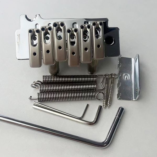 Lizenzierte Knife Edge Type 2 Back Point Double Swing E-Gitarren-Tremolo-Brücke für Strat-Gitarren WOV10 Chrome Silve