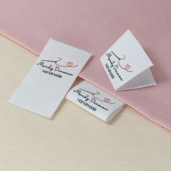 Accessori Etichetta di cucitura personalizzata, piega, etichette di abbigliamento personalizzato Tag del tessuto, logo o testo, nastro di cotone, design personalizzato (FR077)