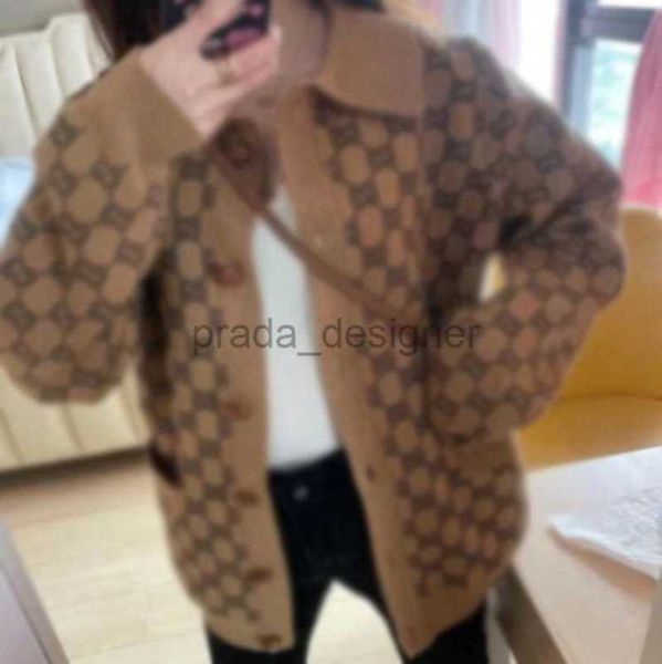 Maglione da donna lavorato a maglia Designer Autunno Inverno Cardigan lavorato a maglia cappotto sciolto doppia lettera maglioni stampati abbigliamento esterno da donna spesso streetwear H-Q4589