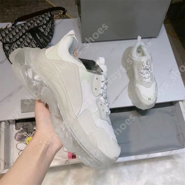 2024 Triple S Beige Spor Sneaker Tıknaz Ayakkabı Kalın Alt Baba Ayakkabı Newst Renk Sıradan Ayakkabı Eğitmenleri Kutusu En Çok Satan Açık Sabahlar A35