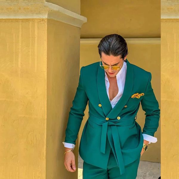 Design verde abiti maschili per matrimonio con cintura 2 pezzi doppio petto formale sposo abbigliamento da viaggio giacca pantaloni Costume Homme 240318