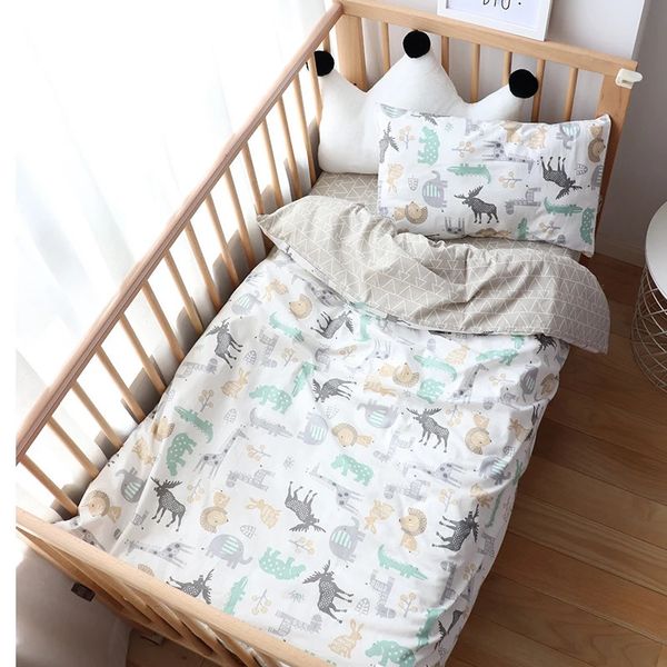 Berçário do bebê conjunto de cama 3 pçs algodão dos desenhos animados roupa cama menino menina berço kit fronha colcha folha crianças tamanho personalizado 240313