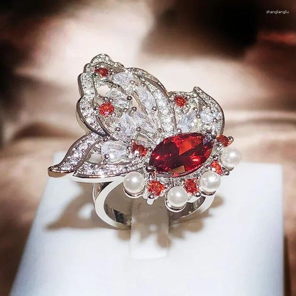 Anéis de cluster em luxo pérola deslumbrante borboleta vermelha brilhante para mulheres requintado anel de noivado casamento 925 jóias de prata presente