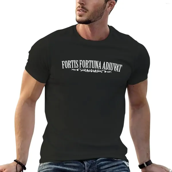 Herren Polos Fortis Fortuna Adiuvat – Fortune Favours The Brave Bold John Wick Tattoo Zitat T-Shirt T-Shirts T-Shirts Männer