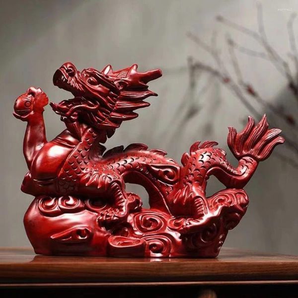 Figurine decorative Figurina di drago intagliato a mano in legno 2024 Anno cinese Statua 12 cm Fengshui Scultura zodiacale Modello animale Fortuna