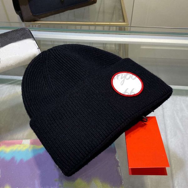 Beanie/Kafatası Kapakları Tasarımcı Şapkalar Erkek ve Kadınlar Beanie Sonbahar/Kış Termal Örgü Şapkalar Mektup Jacquard Unisex Sıcak Kafatası Şapkası Beanie 2024 Yüksek Kalite