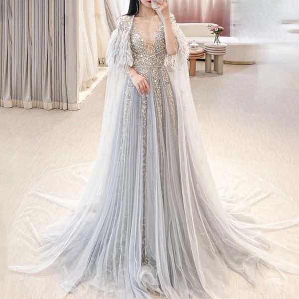 Sier Sharon, tüy Dubai Gri Akşam Elbiseleri Kadınlar İçin Düğün Partisi Cape Kollu Artı Boyutu Resmi Gowns SS147 MAL