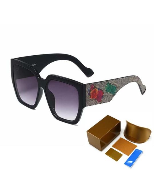 Дизайн бренда модные квадратные солнцезащитные очки женские улицы Свины Роза Цветочные ноги Толстая рама мода Женские крутые солнце