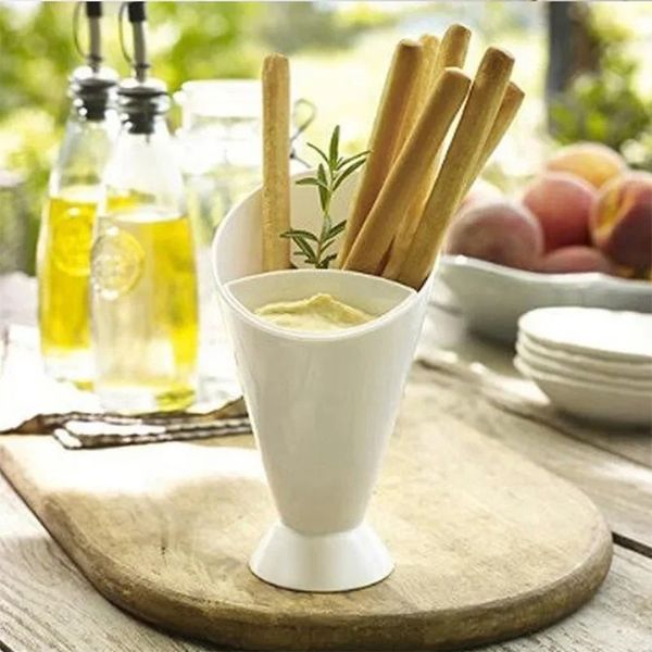 NEU 2024 Plastic Cup Self Stand 2 in 1 französischen Pommes Regal Halt Sortierte Sauce-Chips Snack-Kegel Dip Cup Geschirr zwei Tassen-Mund Küche2 in