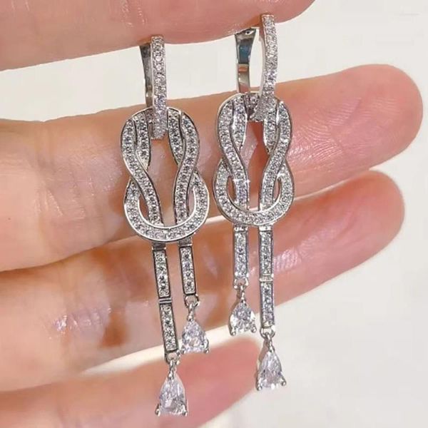 Dangle Küpeler Özel Katı 18K Beyaz Altın Kadınlar Damla İtme Küpe Püsküller Moissanite Elmaslar Düğün Nişan Yıldönümü