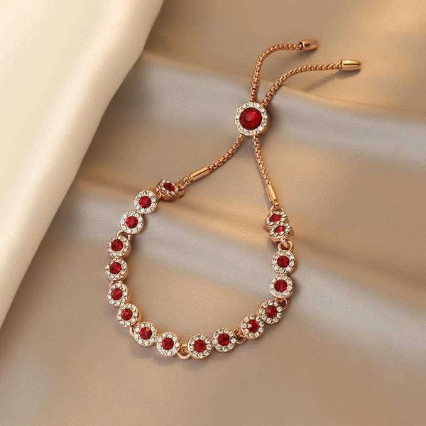 Micro incrustado pulseira de diamante vermelho meninas melhor amigo pulseira versão coreana moda novo estilo luxo temperamento handwear