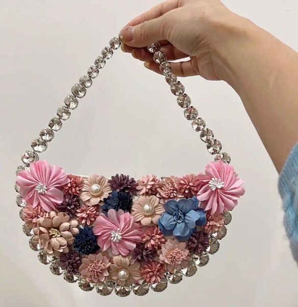 Abendtaschen Mode 3D-Blumen-Handtasche Trendige Perle Kristall Unterarmtasche Abendessen Süße Sommer-Strand-Geschenke an Freunde Geldbörse