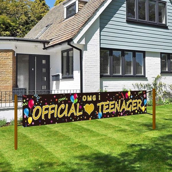 Accessori Striscione ufficiale colorato per adolescenti per cortile all'aperto Striscioni di buon 13° compleanno Cheer To 13 Year Old Party Decor Supplies Sign