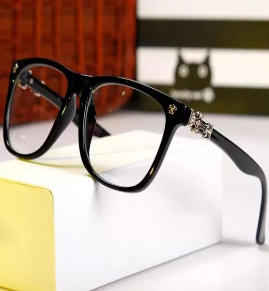 Uomo Donna Occhiali da vista sul telaio Nome del marchio Designer Occhiali semplici Occhiali da vista Miopia Oculos Fashion5728848