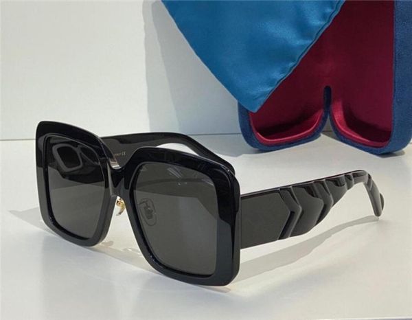 Sonnenbrille für Frauen im Sommerstil Antiultraviolet 0906s Retro Shield Linsen Platte Quare Full -Frame -Mode Brille zufällige Box 093215372