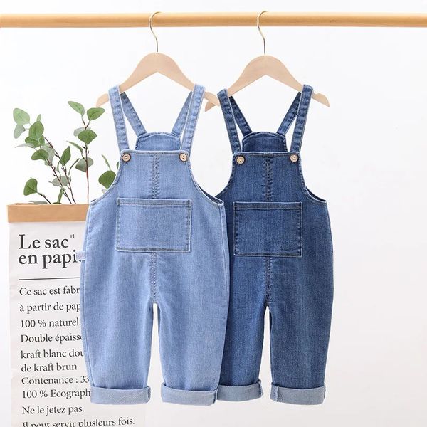 Crianças finas denim suspender calças primavera verão bebê meninas macacão coreano solto calças jeans casuais meninos macacão 240307