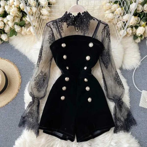 Grundlegende Freizeitkleider Sexy Puffärmel Mesh Spitze Zweireiher Overall Mode Kleid Outfit Frauen Kurzer Body mit weitem Bein Strand Bohemia BodysuitsL2403