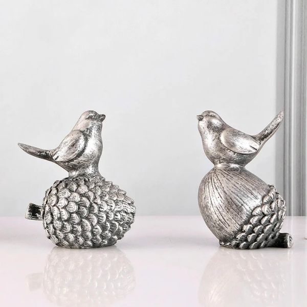 Miniature Archaiz Argento Pigna Uccello Desktop Arredamento per la casa Vetrina Vetrina Decorazione Uccelli Figurine Ornamento Regalo Una Coppia