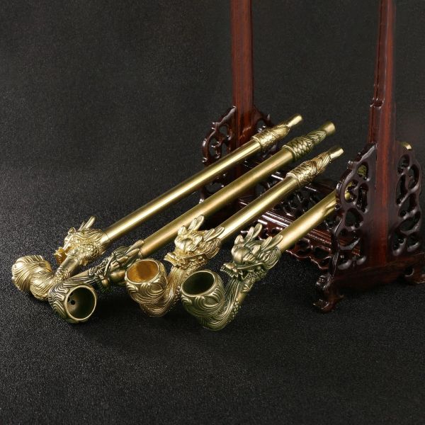 Artigianato retrò con tubo di rame puro miniature antichi cinesi in ottone intagliato da pistola con tubatura da pistola tabacco da ufficio a casa decorazioni decorazioni ornamenti artigianali