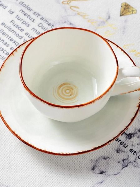 Copos pires estilo nórdico cerâmica xícara de café e prato conjunto com uma colher minimalista artesanato colorido vitrificado flor placa de chá