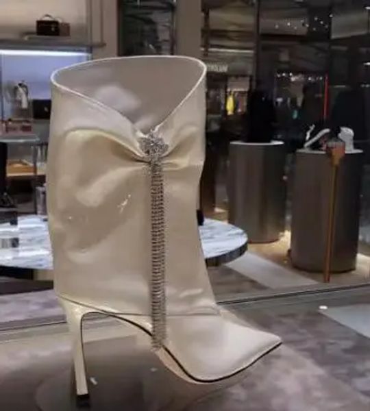 Neue Frauen Weiß Schwarz Glänzendes Lackleder Bling Kristall Stern Strass Fransen Spitze Zehen Dünne Absätze Plissee Mittelkalb Stiefel