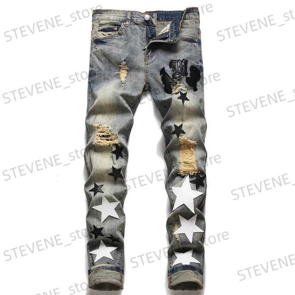 Jeans da uomo stile USA Jeans da uomo Toppe strappate con stella a cinque punte Leggings sottili elastici alla moda Pantaloni versatili Denim Hole Lettera di alta qualità T240326