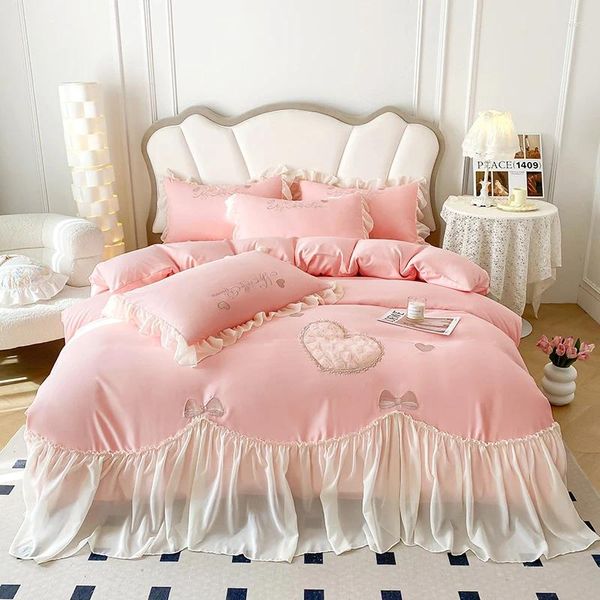 Bettwäsche Sets Pink Bow Love Stickerei Rüsche Spitze koreanischer Stil Mädchen Hochzeitssatz gewaschene Baumwoll Bettdecke Bettblatt Kissenbezüge