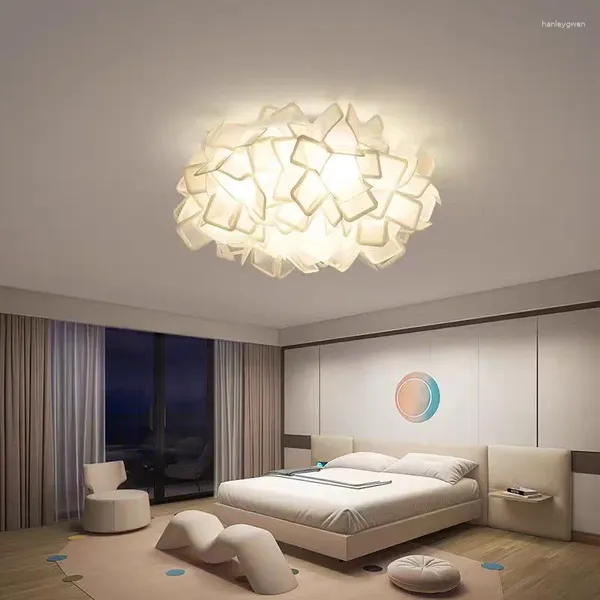 Plafoniere Romantico Piuma Luce Fiore bianco LED Lampada creativa Camera da letto Ristorante Soggiorno Decorazione della casa per bambini