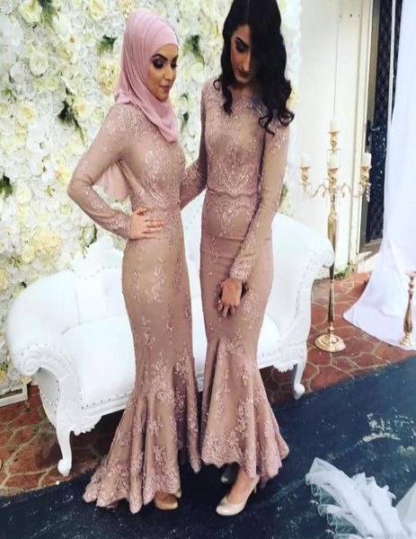 2019 Dusty Pink Lace Nude Mangas Compridas Vestidos de Dama de Honra Muçulmana Árabe Mulheres Vestidos Formais Plus Size Sereia Vestidos de Festa de Casamento 2104553