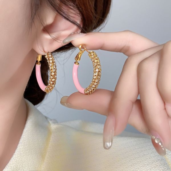 Designer-Ohrringe für Damen, 18 Karat vergoldet, rosa Creolen, tropfglasierte Strasssteine, eingekreiste Ringe für Party, Hip Hop, Rap