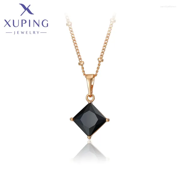 Anhänger Halsketten Xuping Schmuck Ankunft Quadratische Gold Farbe Charme Kette Zufällige Halskette Frauen Mädchen Exquisite Geschenk X000762170