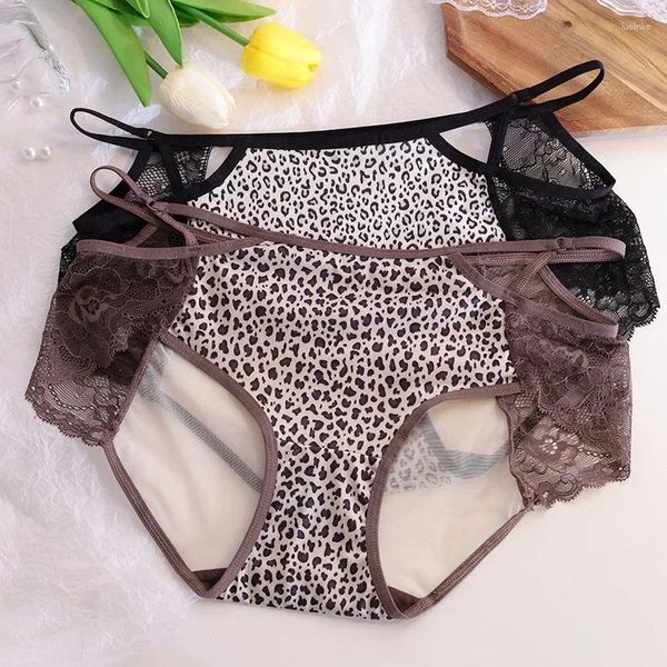 Mutandine da donna Intimo di seta ghiacciata da ragazza con stampa leopardata con colore a contrasto Cintura sottile in pizzo sexy Glutei scavati Slip a vita bassa