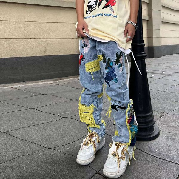 Chinesische Malerei bestickt Patch Denim zerrissene Jeans für Männer Streetwear gewaschen zerstört plissierte gerade Jean männliche Quasten