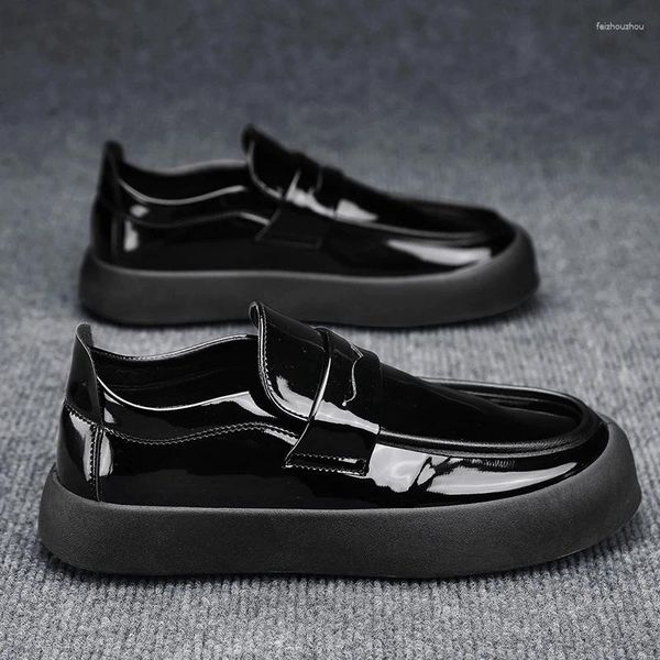 Scarpe casual Mocassini da uomo Inverno Plus Velluto Comode calzature maschili Mocassino Moda Slip-on Scarpe basse da uomo